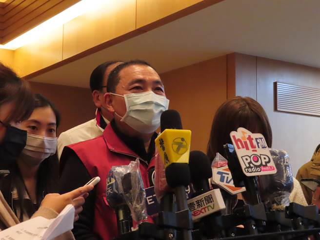 高中生延后上学时间 侯友宜：乐观其成。（叶德正摄）