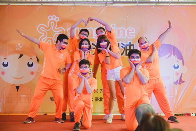 阳光建北加油站是阳光基金会继市民加油站后所经营的第2家加油站，今天正式营运。（阳光基金会提供／林良齐台北传真）
