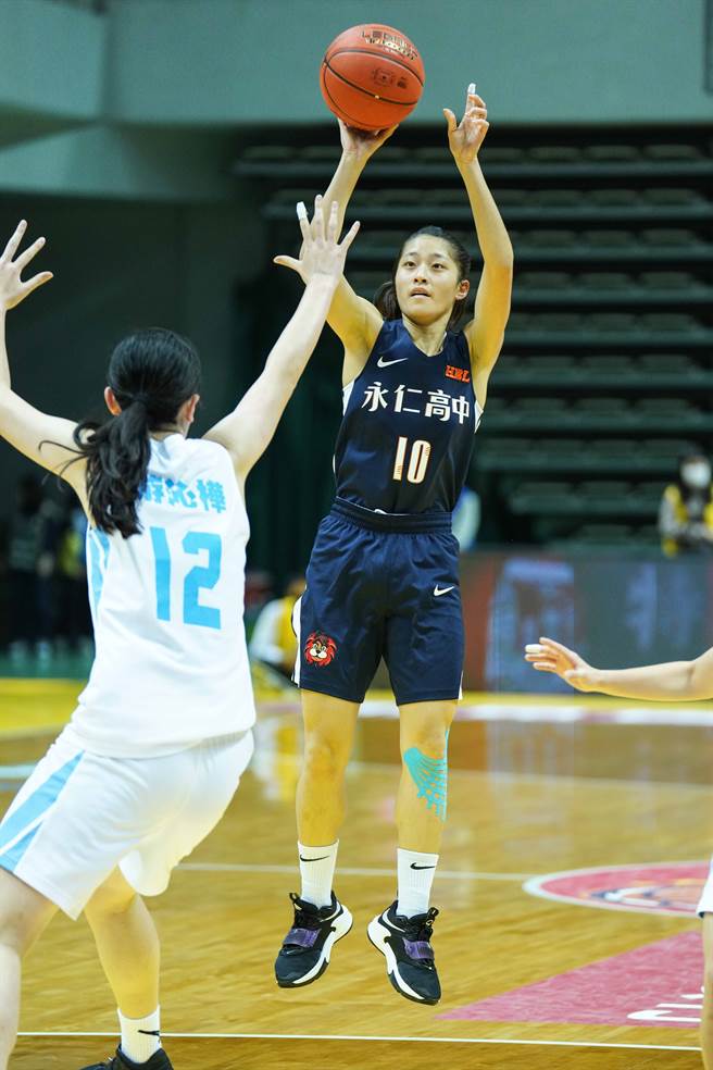永仁高中林静妍攻守俱佳。（高中体总提供）