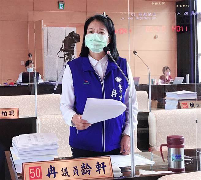 中市议员冉龄轩被检举涉诈领助理费，检调展开搜索带回冉等侦讯，检方讯后17日清晨以冉涉犯贪污治罪条例，向法院声押禁见。（资料照片）