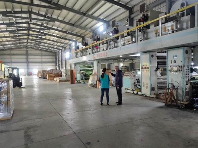 嘉义县政府自2020年3月20日就积极辅导辖内未登记工厂申请纳管，但至少还有近400家未提出申请纳管。（嘉义县政府提供∕吕妍庭嘉义传真）