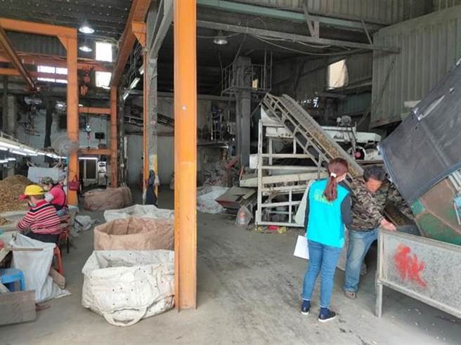 嘉义县政府自2020年3月20日就积极辅导辖内未登记工厂申请纳管，但至少还有近400家未提出申请纳管。（嘉义县政府提供∕吕妍庭嘉义传真）