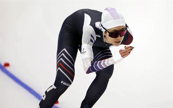 中华队选手黄郁婷在女子速度滑冰1000公尺缴出1分17秒35，最终排名第24。（路透）