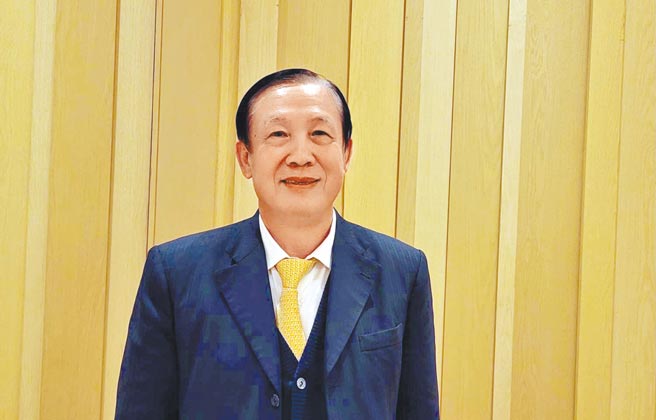 商总主席赖正镒预期，在政府持续打房、营建成本无法预测以及银行升息等三大因素衝击下，总计全年推案量将大减2成。（王莫昀摄）