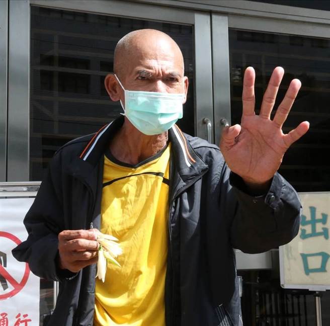 「抗议天王」柯赐海因2013年对强制工作案声请释宪。（本报资料照片，陈君玮摄）