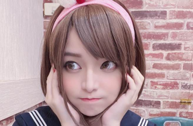 郭鬼鬼有「雪乳戰神」的封號。（angelakuo0504 IG）