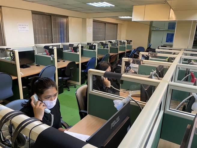 崑山科技大學今天公布台南市長黃偉哲任期最後一年施政滿意度與「相關民調與輿情」數據。（崑山科大提供／曹婷婷台南傳真）