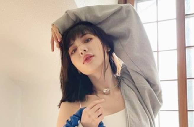 泫雅有「南韩小野马」的封号。（hyunah_aa IG）