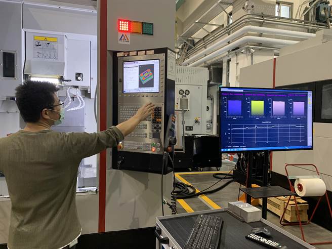 勤益科技大学成立智慧自动化工程系，盼培育智慧化相关人才，提供产业需求。（林欣仪摄）