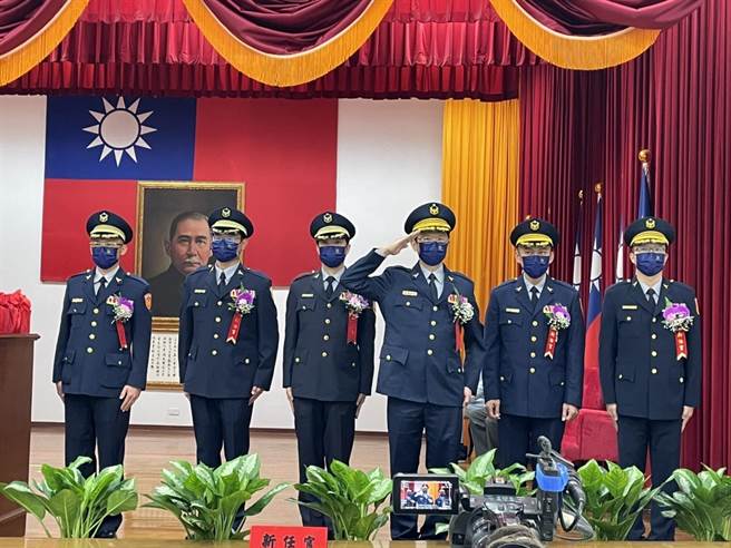 屏警高层异动，全县7分局有6个分局长换人。(警方提供)