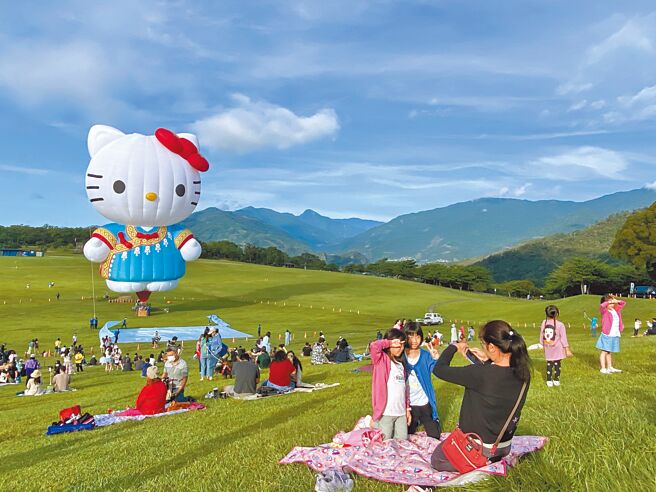 针对北部新增确诊者16日至台东活动，台东观光业暂时未受影响。图为台东热气球活动照。（蔡旻妤摄）