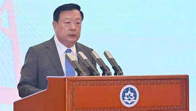 大陆全国政协副主席、大陆国务院港澳办主任夏宝龙。（新华社）