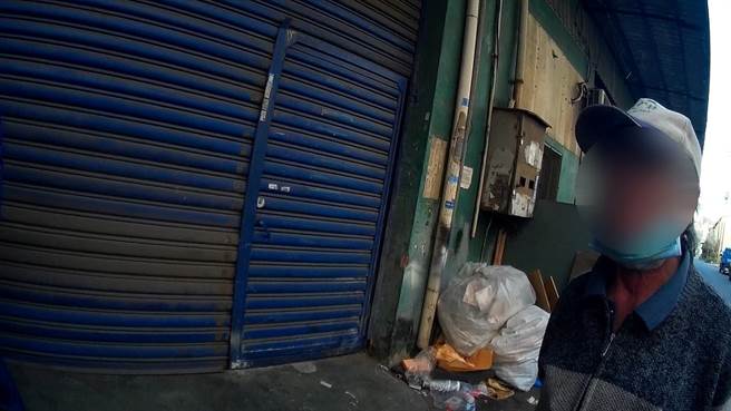 86歲的楊姓阿伯日前吃過午餐後就出門展開探親之旅，卻沒多久就迷失方向，走到距離5公里外的東區振興路及環中東路一帶。（台中市第三分局提供／馮惠宜台中傳真）