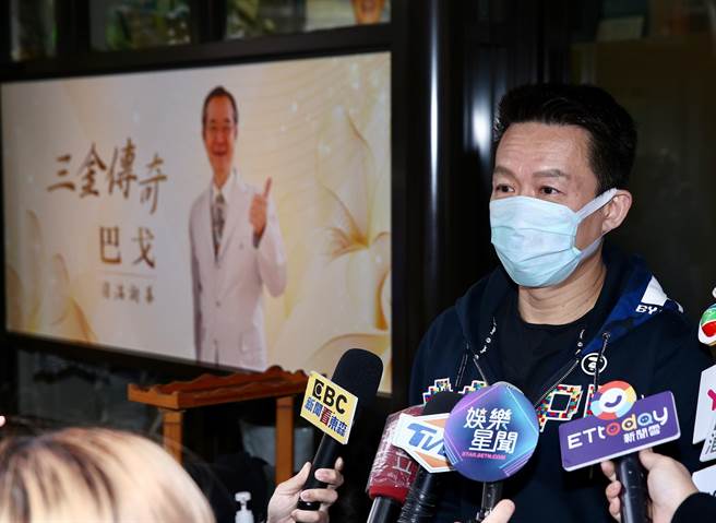 郭子乾今到巴戈靈堂致哀。（羅永銘攝）