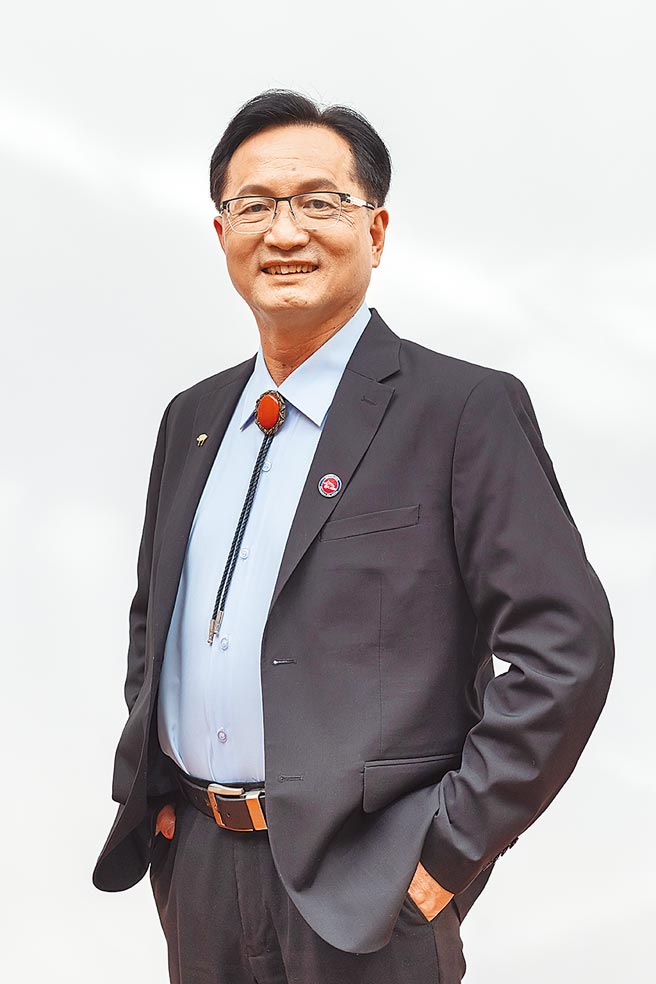 民進黨籍彰化市長林世賢尋求連任，擁現任優勢。（彰化市公所提供／謝瓊雲彰化傳真）