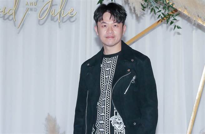 焦糖陈嘉行去年自爆有人看他声量太高，试图出钱劝退他参选台北市议员，如今却对调查局说没这回事。(图／本报资料照)