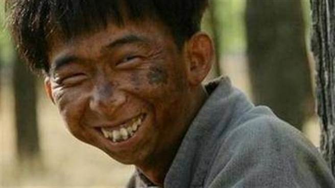 巨興茂過去曾以演員身分出道但始終默默無名。（圖／微博@仙女姐姐在杭州）