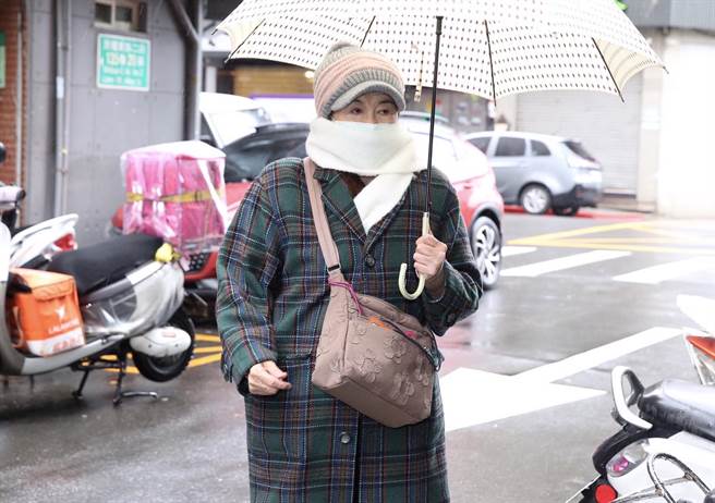 王滿嬌對於巴戈病逝，感到非常遺憾。（陳俊吉攝）