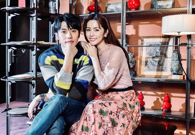 任容萱、張睿家《如果花知道》外型登對。（羅永銘攝）