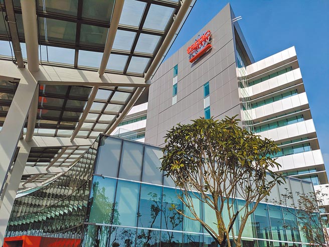 去年台南用电成长量衝上六都第一，主要是工业用电量暴增，尤其是台积电在南科5奈米制程量产。（本报资料照片）