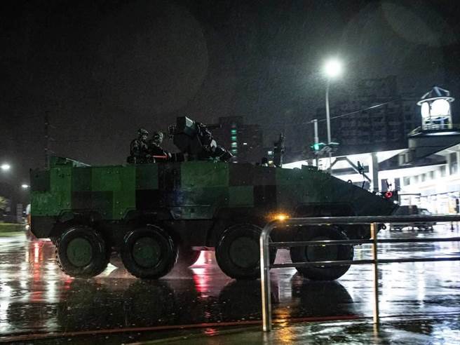 陸軍關指部進行「戰備部隊偵巡」。摘自陸軍臉書