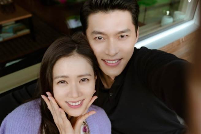 玄彬与孙艺真即将在饭店举办户外婚礼。（图／爱的迫降剧照）