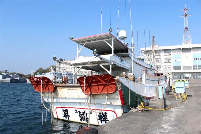 行政执行署台南分署将首度拍卖近百吨的「升鸿祥号」渔船。（台南分署提供／洪荣志台南传真）