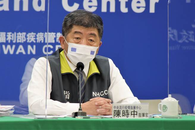 日前有民眾入住集中检疫所后发现，外送食物遭人翻搅检查，陈时中今天表示，若被警察发现违法物品，会依相关程序办理，若非违反物品则会代为保管。（图／指挥中心提供）