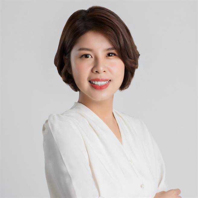 曾为前县长魏明谷助选的刘珊伶，过去长年担任立委陈素月国会办公室助理，娴熟法案和行政事务，首度从幕僚转战参选，来势汹汹。（刘珊伶提供／谢琼云彰化传真）