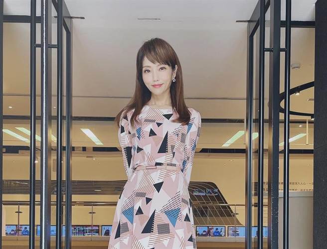 李天怡曾以《消失的國界》兩度獲新聞卓越獎。（摘自臉書）