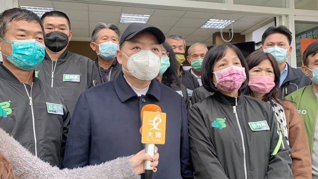 选对会协调小组召集人黄承国表示，地方结论会提报中执会，预计3月2日中执会决议通过就会宣布徵召翁章梁参选下届嘉义县长。（吕妍庭摄）