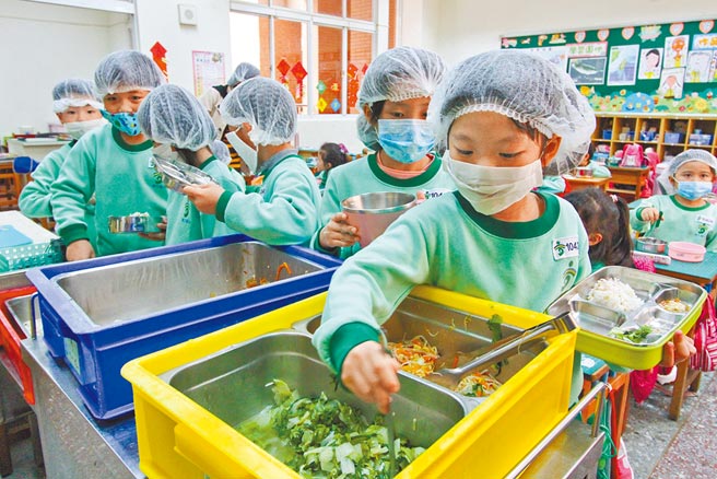 食农教育结合「食育」与「农育」两个理念。图／本报资料照片