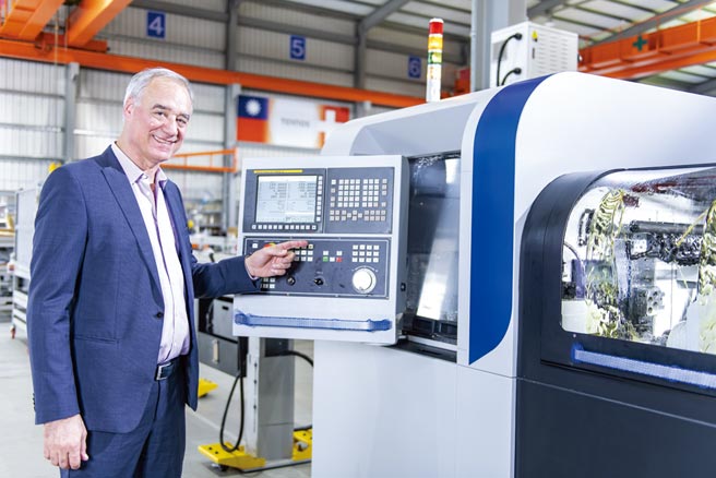 TORNOS走心式和多轴车床以及其周边设备与配件，为台湾客户提供完整的解决方案协助用户超越竞争对手。图／台湾托纳斯科技提供