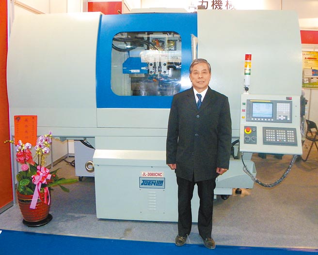 JL-3080CNCΠ滑块研磨机。图／业者提供