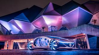 未來物種登台！M-Benz VISION AVTR 電動概念車現身寶麗廣塲