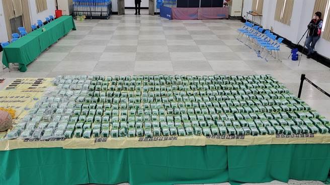 缉毒有成，屏警破获市值近8亿Ｋ他命。(翻摄画面)