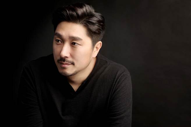 《我们心中的那一道光》二二八草地音乐会卡司：丁一宪-男中音。（高市府提供）