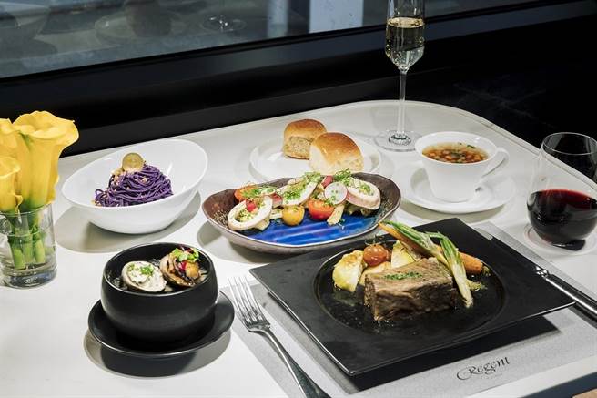 鸣日厨房首波与晶华酒店集团合作，推出「鸣日厨房，菁华飨宴」，运用列车路线沿途食材做成料理。（雄狮旅游提供／陈佑诚传真）★中时新闻网关心您：喝酒过量，有碍健康！★中时新闻网提醒您：酒后不开车，安全有保障
