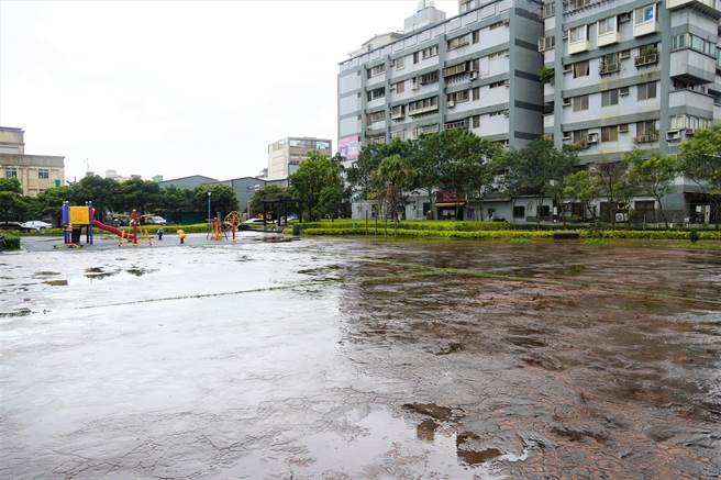 八里文昌公园旧有模样（戴上容摄）