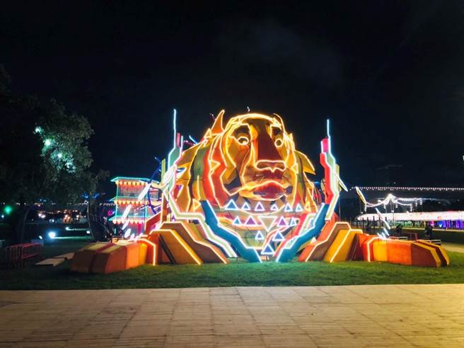 新北市交通警察大队将于228连假加强各大赏樱景点及灯会会场交通管制疏导勤务。（新北市交通警察大队提供）