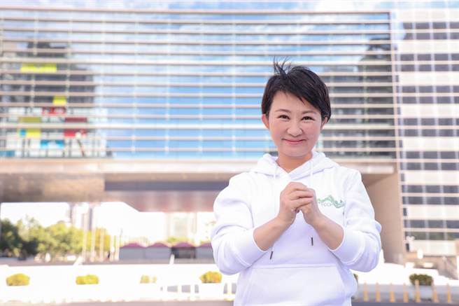 台中市長盧秀燕就任三年來的施政滿意度，市民對盧的滿意度為61％，較去年4月調查略增3個百分點，為歷次最高。（台中市府提供／盧金足台中傳真）