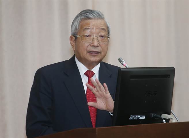 兆豐銀工會今日公布「工投」調查全體會員「董事長張兆順適任與否」，高達90.66％認為張兆順不適任。（資料照，姚志平攝）