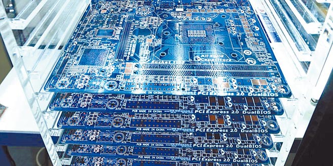 欣兴、旭德两家公司，传出为进行载板资源整合或併购，而双双宣布停牌。图／本报资料照片