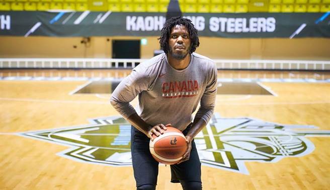 班奈特遇到地震相当害怕(钢铁人提供)