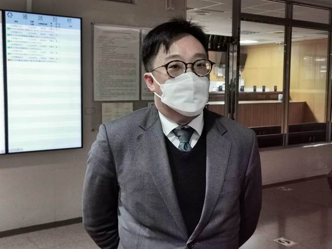 趋势民调总经理吴世昌批评检方虚构起诉内容。（蒋永佑摄）