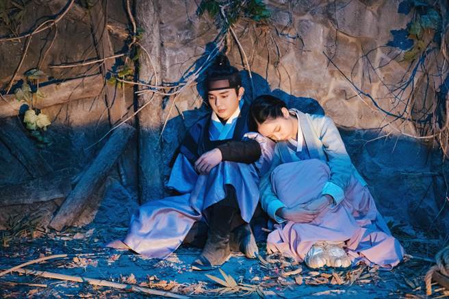 俞承豪、惠利在打鬧中萌生愛意。（myVideo提供）