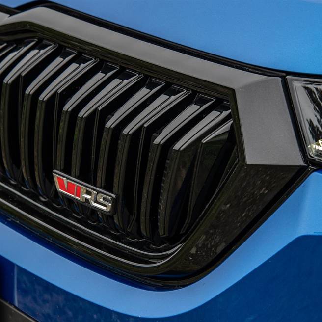 RS专属水箱罩。（陈大任摄）