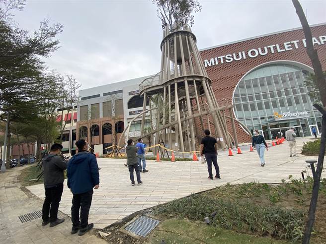 一名男网友抱怨，他逛完台南三井Outlet却因百货疏失而不能离场，让他十分傻眼。图为台南三井Outlet外观。（本报系资料照／曹婷婷摄）