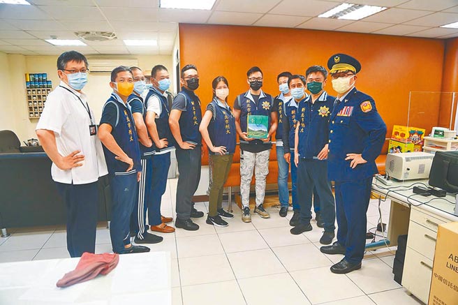 新北市刑大强调，针对窃盗案件发生的热时、热点加强规画巡逻及查赃勤务外，另结合鹰眼小组专责调阅监视器，于短时间锁定犯嫌行踪。（新北市刑大提供／叶书宏新北传真）