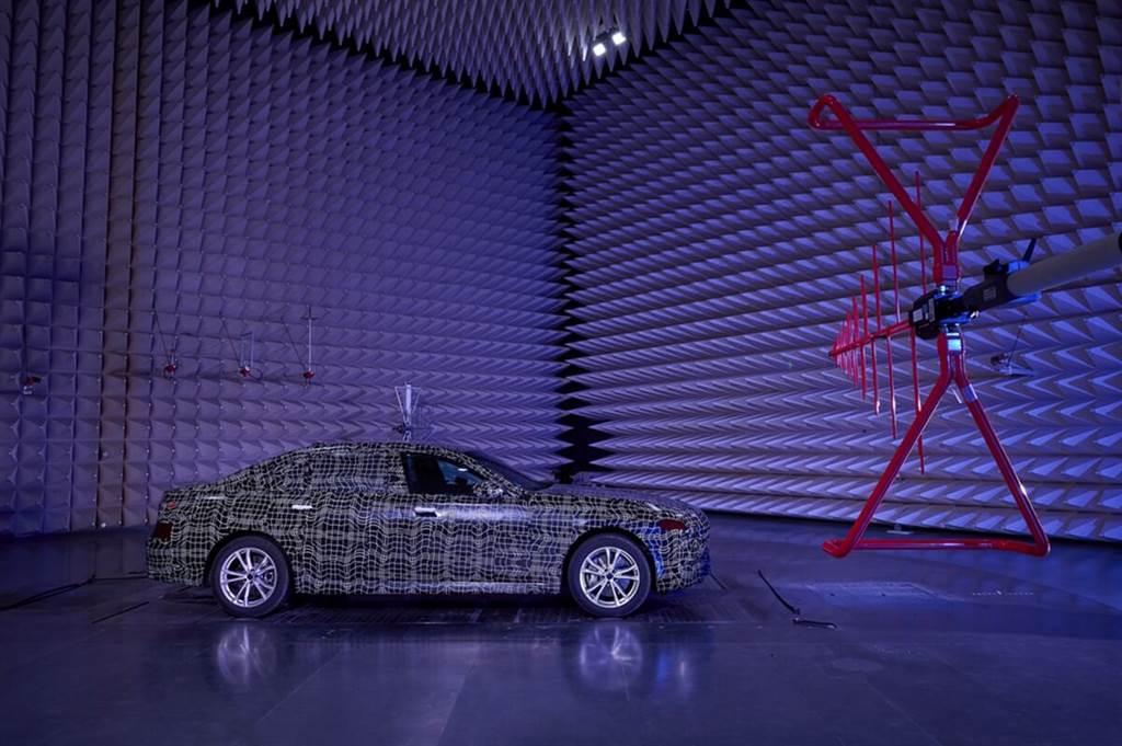 BMW i7進行了聲學測試，來獲得最高水準的行駛舒適(圖/CarStuff)
